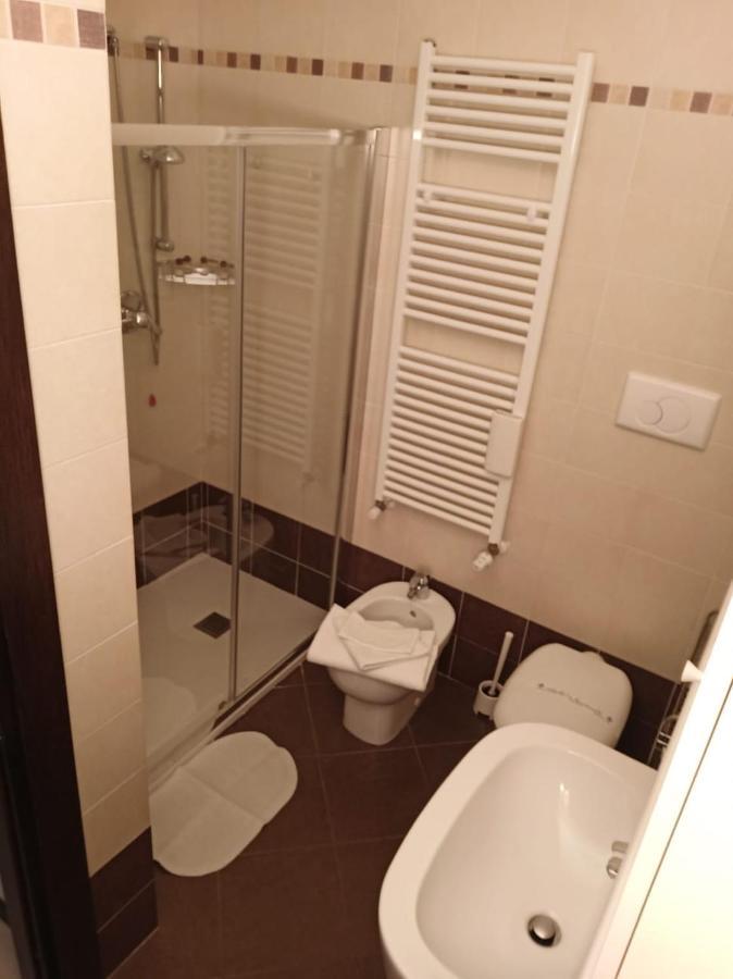 Suite Carpiano Melegnano Εξωτερικό φωτογραφία