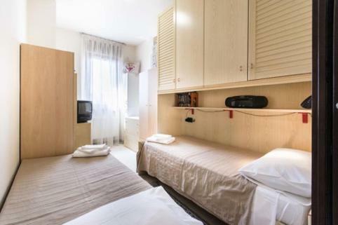 Suite Carpiano Melegnano Εξωτερικό φωτογραφία
